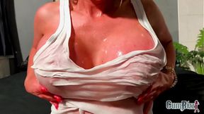 Big boobed Baby Oil Bimbo Milf no Diddy Party