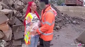 Baustellen Arbeiter Fickt Rothaariges Teen 18+ Bei Der Arbeit Ohne Kondom - German Redhead 9 Min With Anni Angel