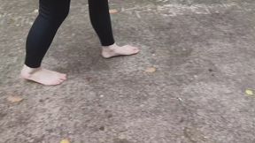 Li Yu outdoor feet part 1