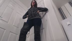 Christmas Presents for Victoria Black (MOV)