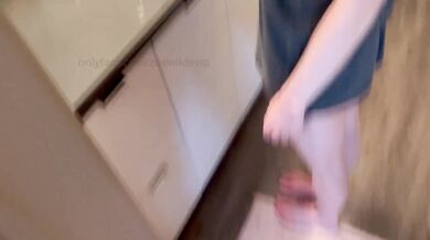 Brushing Teeth Mouth Wrecked By Surprise Freeuse Cum Gush Facial