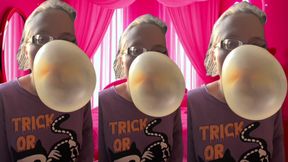 Asmr Bursting Bubblegum Bubbles