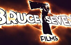 BRUCE SEVEN - Bionca, Felecia, Kitty Yung, Sydney St. James Dildo Each Other