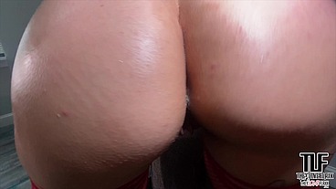 THICK ASS PAWG DOMINO LENNOX FUCKS BIG BLACK COCK