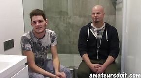 Australian Amateur muscle daddy fucks first time twink bottom