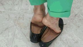 She enjoys her ballet flats MP4