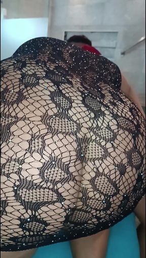 Pakistani Mature Fucked by a Kurdish Man in a Karachi Hotel