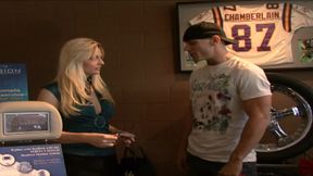 Picked up milf gets banged and facialized