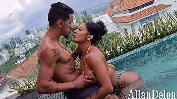 DE F&Eacute_RIAS NA COL&Ocirc_MBIA COM ESSA LATINA GOSTOSA QUE ADORA UMA FODA NA PISCINA | ELA ME MAMOU GOSTOSO ANTES DE ME DEIXAR FUDER SUA BUCETINHA