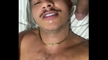 O Casal Dotado n&atilde_o aguentou e me levou pra foder gostoso