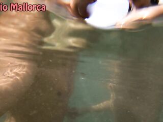 Awesome Underwater Sex With Large White Bubble Ass Italian