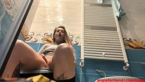 Disaster in hotel's Spain wmv