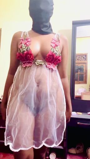Yes i am soo horny babe