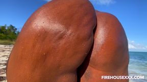 beach day with big ass juicy tee and fat pussy barbie bugatti