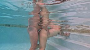 Aquaphilias- Kelli Curtis gets a Creampie in the pool on SCUBA