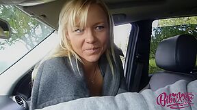 Blooming Hos Doggy Smut