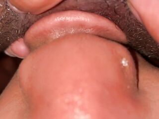 SUCKING MY GF BIG CLIT UNTIL SHE CUM IN MY MOUTH !!