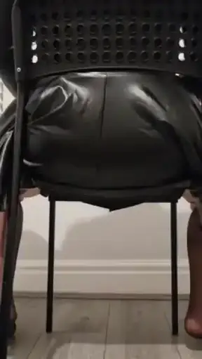 Be good and i'll spread this gorgeous ass over your face