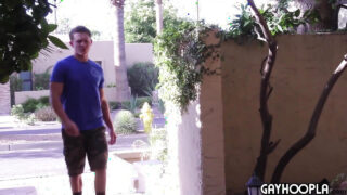 Mamada, pareja, trío – gangbang anal duro para el universitario Jerry Cabrera,