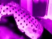 Polla gorda con filtro morado de snapchat