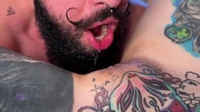 a melhor chupada na gotica tatuada! chupei essa bucetinha ate ela gozar
