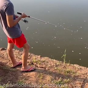 Showed a Dick to the Drivers of a Random Twink Athlete with a Big Dick Fucked on the Highway