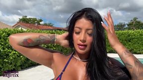 Horny Colombian Woman Celebrates Independence Day with a Big American Cock - Mariana Martix and Jmac