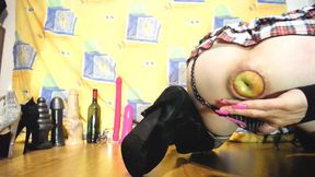Apple, Pump-plug and Speculum Open My Ass