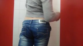Sandra jeans ass dance