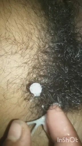 Must-see moment from &quot;Harry dick ke balo me nikala jhant lund ke bal land ke bal&quot;