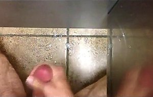 Understall Suck