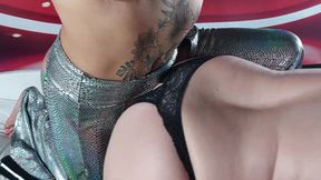 German Granny Loves to Eat Pussy!