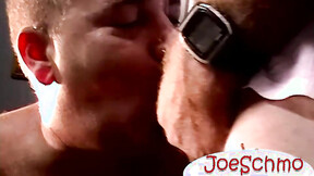 ”Hunky amateur Dave is ready to pound a hungry tight anus”