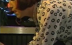 Vintage crossdresser pleases a guy