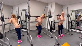 un peu de sport seins nus et en string?