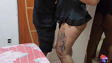 Espanhola no novinho com gozada gostosa, ele só não sabia que meu marido estava no outro quarto ouvindo tudo