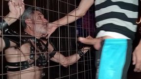 arrombei o cusao do meu primo na cadeia com a minha rolona gigante