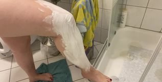Today I'm Going to Take You with Me and Show You How I Shave Myself Thoroughly