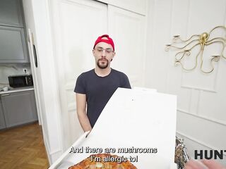 HUNT4K. Wrong Order, Right Vagina