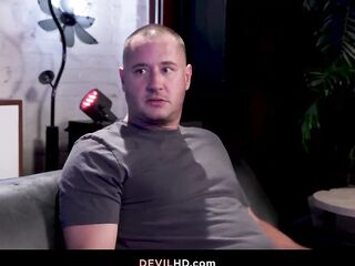 Emma Rosie enters the living room and starts to chat with her stepdad, Danny Mountain