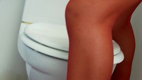 kerry louise loves servicing cocks at gloryholes