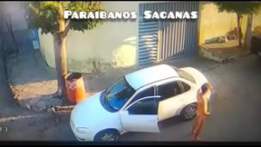 Campina Grande-PB | Homem sai pelado pelas ruas da cidade