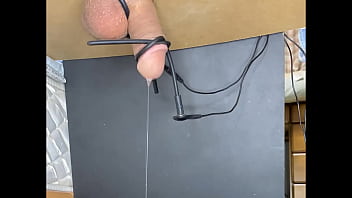 Try to 2nd electric orgasm. but unfortunately can not cumming again. just spill lots of precum. shooting by timelaps.