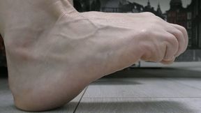 You can start toe wiggling over with the silver nails (Part 5) MP4 FULL HD 1080p