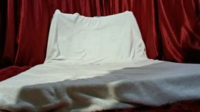 I was showing my wonderful feet and I started masturbating and ending up with a big squirt (4)