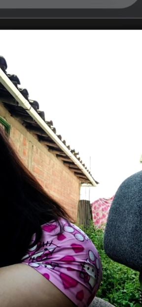 Sexy Girl Streams and Touches Herself for Fans