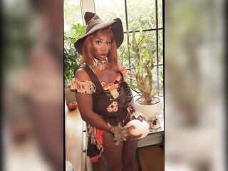 CUM ON THE BRAIN - LARGE GIRLDICK SCARECROW HALLOWEEN CUMSHOW
