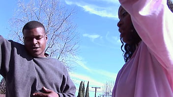 Keira Is A Horny Hood Girl With A Taste For Jizz (HD scene)