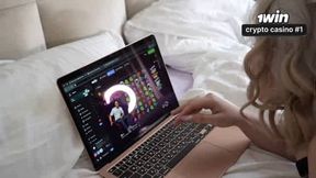 Wife plays Johny Sins game, homemade porn! Naked slut.