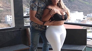 Sharonpielmorena - una mesera muy hot